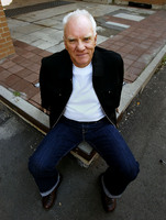 Malcolm McDowell t-shirt #Z1G544561