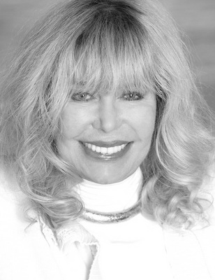 Loretta Swit Poster Z1G563648