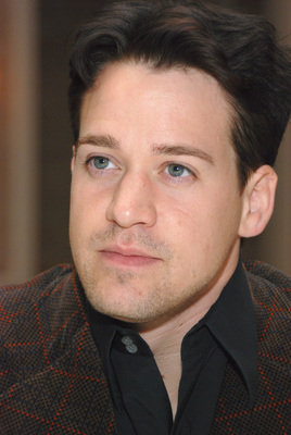 T.R. Knight Poster Z1G572866