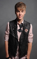 Justin Bieber Longsleeve T-shirt #1012851