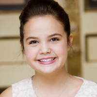 Bailee Madison Mouse Pad Z1G587303