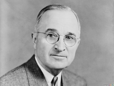 Harry S Truman tote bag