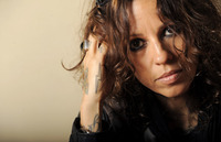 Linda Perry Poster Z1G636251