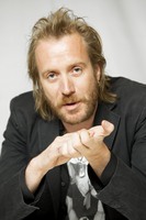 Rhys Ifans Poster Z1G639536
