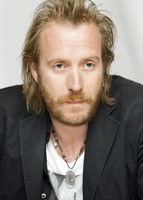 Rhys Ifans Poster Z1G639541