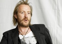 Rhys Ifans Poster Z1G639542