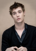Max Irons Mouse Pad Z1G640841