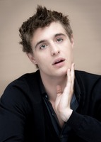 Max Irons Poster Z1G640853