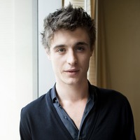 Max Irons Poster Z1G640854