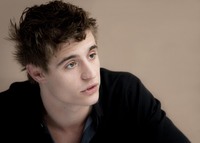Max Irons Poster Z1G640857