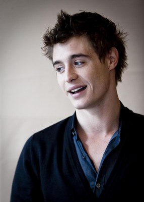 Max Irons Poster Z1G640860