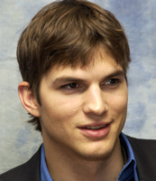 Ashton Kutcher Mouse Pad Z1G645282