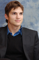 Ashton Kutcher hoodie #1083455