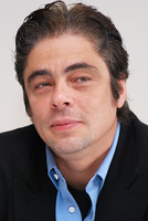 Benicio Del Toro Poster Z1G645659