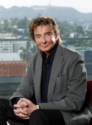 Barry Manilow Poster Z1G647782
