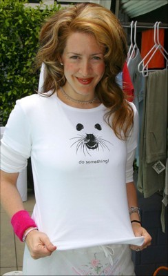 Joely Fisher Longsleeve T-shirt