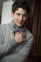 Nick Jonas Sweatshirt #1101576