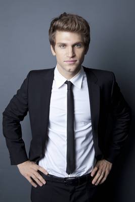 Keegan Allen Poster Z1G663105