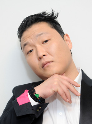 Park Jae Sang Psy tote bag