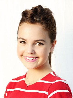Bailee Madison Poster Z1G664440