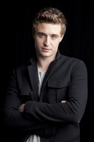 Max Irons Poster Z1G668328