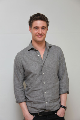 Max Irons Poster Z1G668330