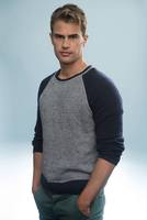 Theo James Mouse Pad Z1G670172