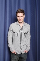 Matthew Czuchry Poster Z1G675692