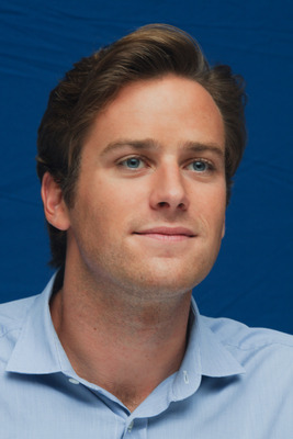 Armie Hammer Poster Z1G680184