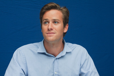 Armie Hammer Poster Z1G680204
