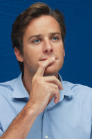 Armie Hammer Poster Z1G680213