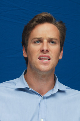 Armie Hammer Poster Z1G680217