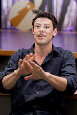 Cory Monteith Poster Z1G682187