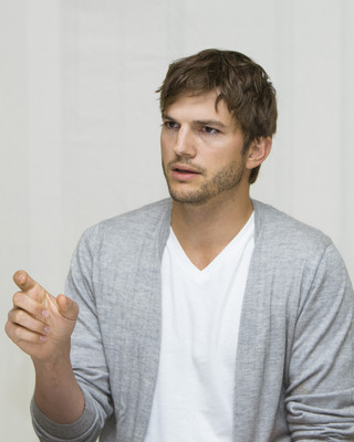 Ashton Kutcher Poster Z1G683607