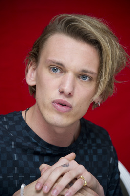 Jamie Campbell Bower Poster Z1G685181