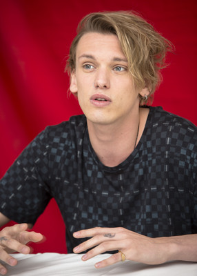 Jamie Campbell Bower Poster Z1G685188