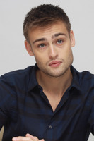 Douglas Booth Mouse Pad Z1G685217