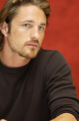 Martin Henderson Mouse Pad Z1G705440