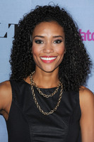 Annie Ilonzeh Sweatshirt #1162279