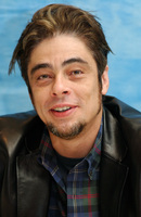 Benicio del Toro Sweatshirt #1169980