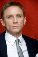 Daniel Craig hoodie #1173400
