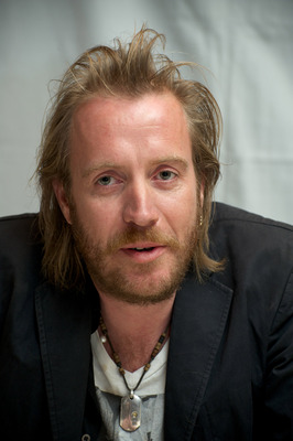 Rhys Ifans Poster Z1G723551