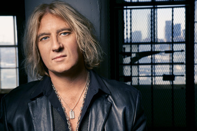 Joe Elliott Poster Z1G729455