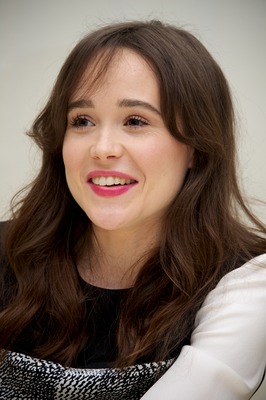 Ellen Page Poster Z1G732025