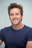 Armie Hammer Poster Z1G733929