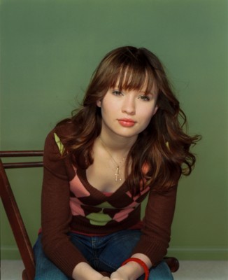 Emily Browning Poster Z1G73520
