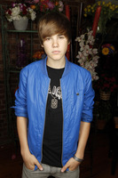 Justin Bieber hoodie #1196429