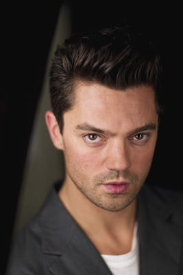 Dominic Cooper Mouse Pad Z1G737561