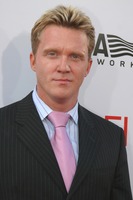 Anthony Michael Hall Poster Z1G740421