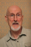 James Cromwell Poster Z1G741472